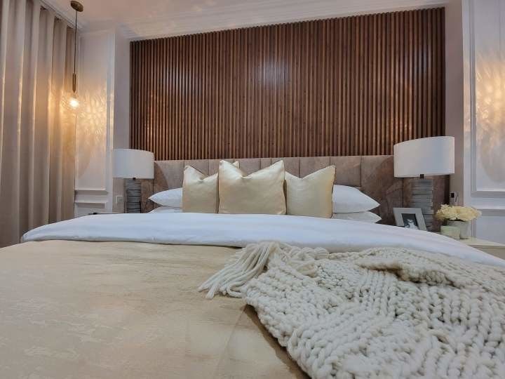 Σύγχρονη εσωτερική WPC 9mm 2.5cm επιτροπή τοίχων εγχώριων ντεκόρ για το υπόβαθρο TV