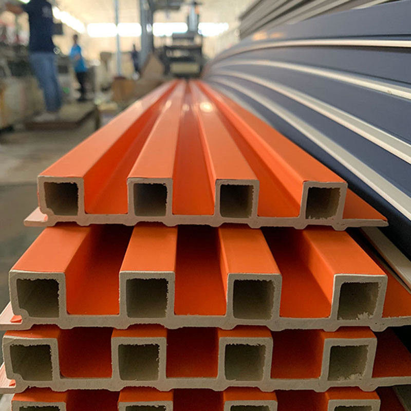 Εγχώρια διακόσμηση 160*24mm τρισδιάστατη Fluted επένδυση Morden επιτροπών τοίχων Wpc