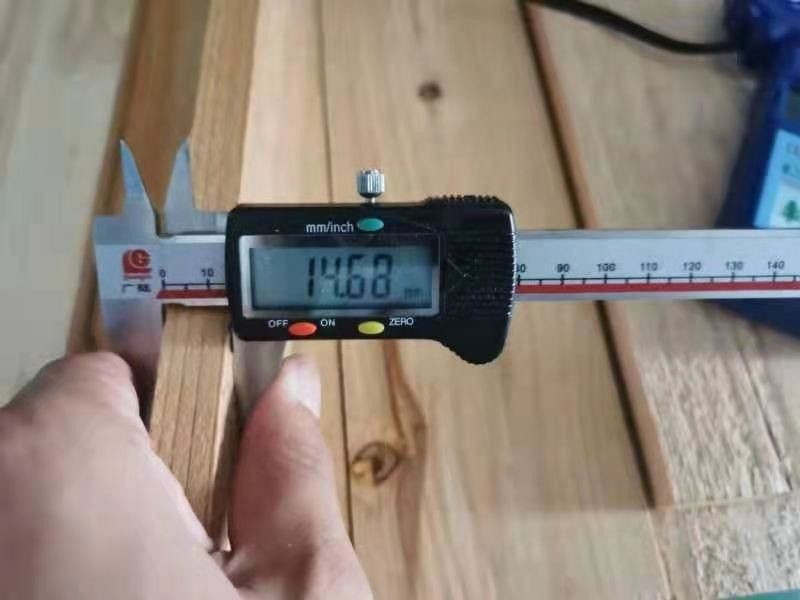 Προσαρμοσμένος υπαίθριος ξύλινος φράκτης κέδρων για την καλή σταθερότητα διακοσμήσεων κήπων