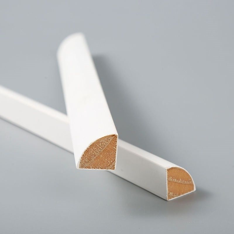 Τέταρτο γύρω από τις εμπυρευματισμένες ξυλεία ξύλινες επιτροπές σχήματος για την οικοδόμηση της διακόσμησης