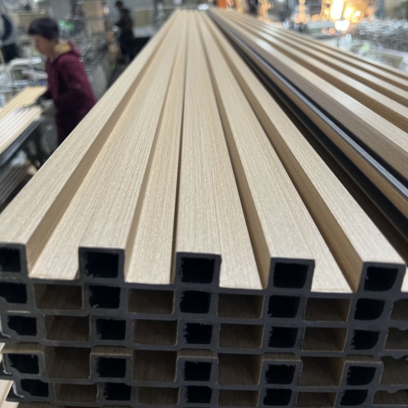 Αδιάβροχο πίνακα τοίχου Wpc Πίνακα PVC ξύλο πλαστικό Wpc οροφή σχιστόλιθο επένδυση φλεβωτό εσωτερικό πίνακα τοίχου για εσωτερική διακόσμηση