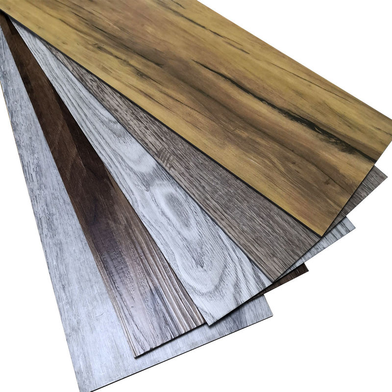 Μοντέρνο Αυτοκόλλητο Δάπεδο PVC LVT: Η Απόλυτη Λύση για την Ανακαίνιση Παλαιών Σπιτιών