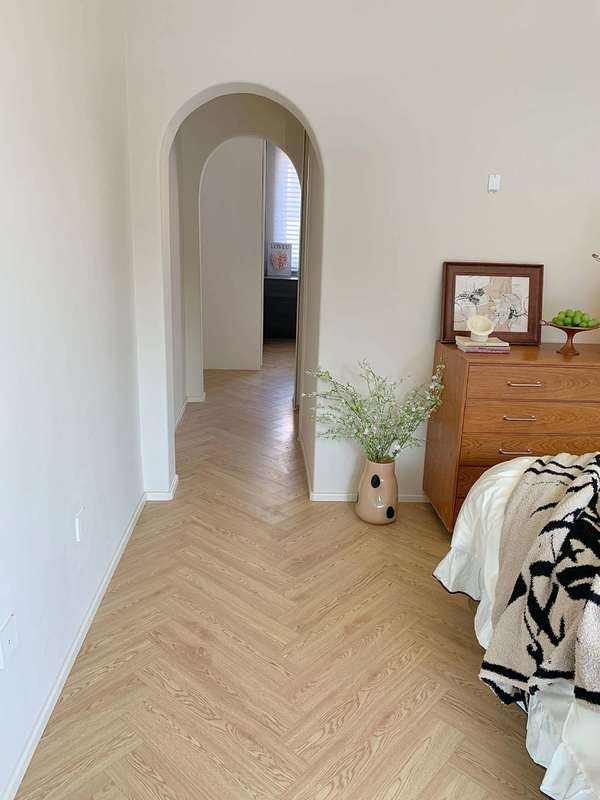 Δάπεδο βινυλίου πολυτελείας με άκαμπτο πυρήνα 8mm 12mm, ξύλινο ψαροκόκαλο Premium, αντιολισθητικό, Piso Spc Click, σανίδες 5 mm