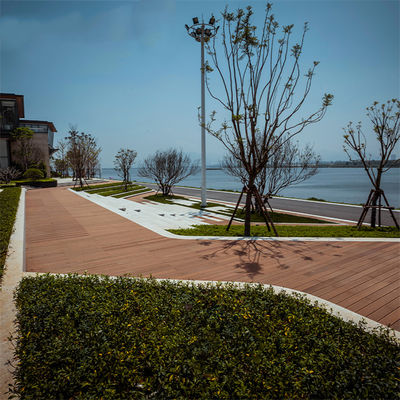 Το δημοφιλές εξωτερικό δάπεδο από μπαμπού