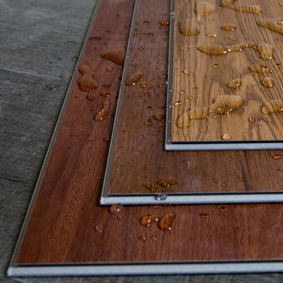 Λούξος 7mm 8mm SPC δαπέδα δωρεάν δείγματα Αδιάβροχο Κλικ Κλειδί Ακατασταλτικό βινυλικό πλάκο για εσωτερική γυμναστική χρήση γραφείου